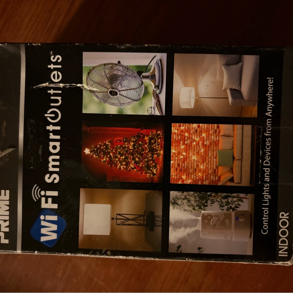 White WiFi Smart Outlet - Picture 3 of 7